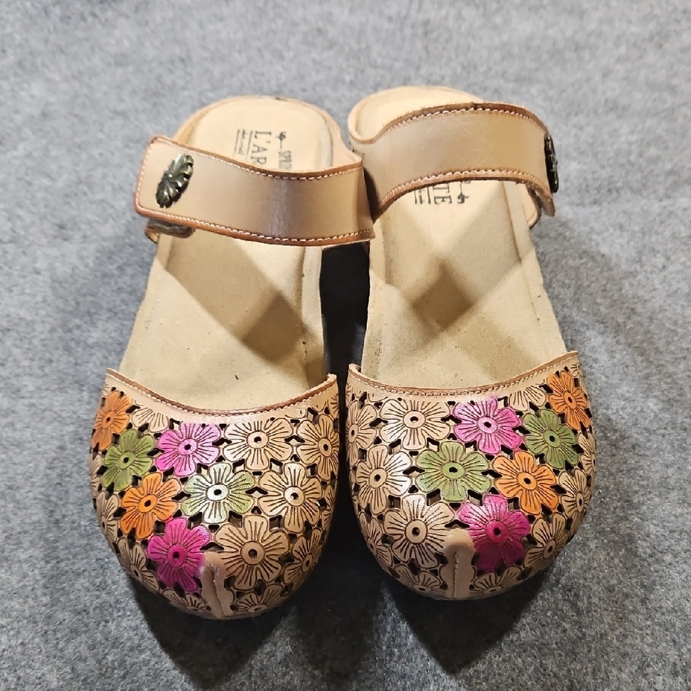 L'Artiste Women's Floral Embellished Clogs Size 38